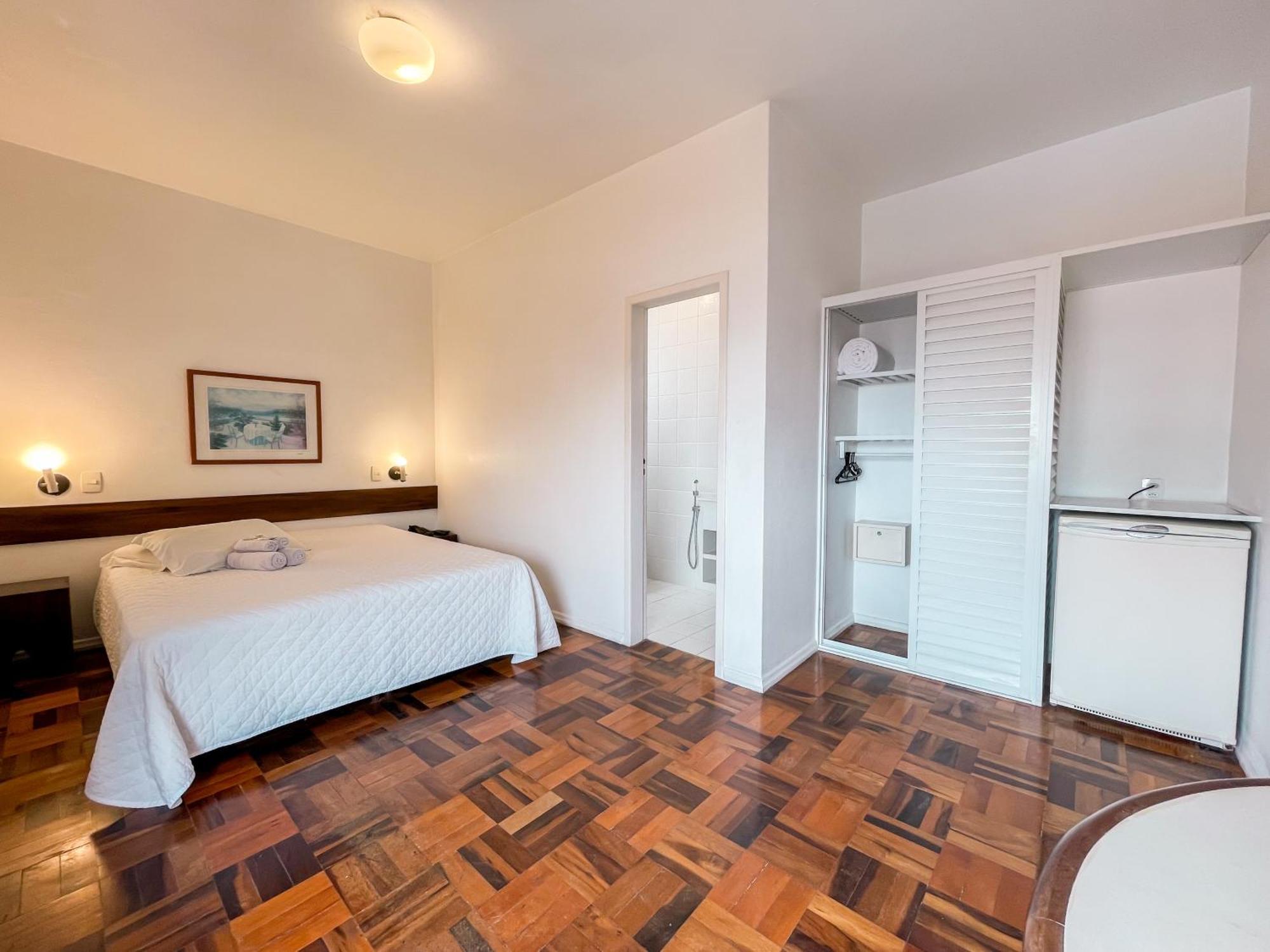 Hotel Canas Gold